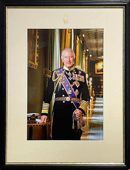 Free portrait of King Charles III for public buildings